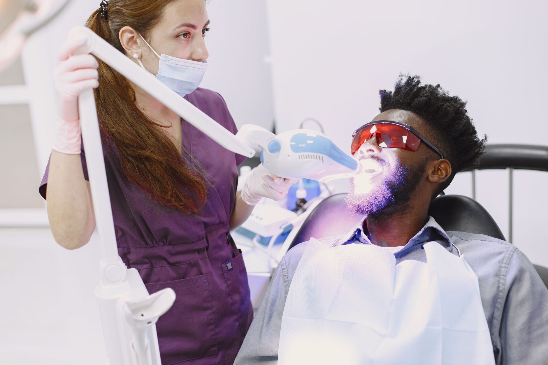 Teeth Whitening 2026: Does It Actually Work Safely?
