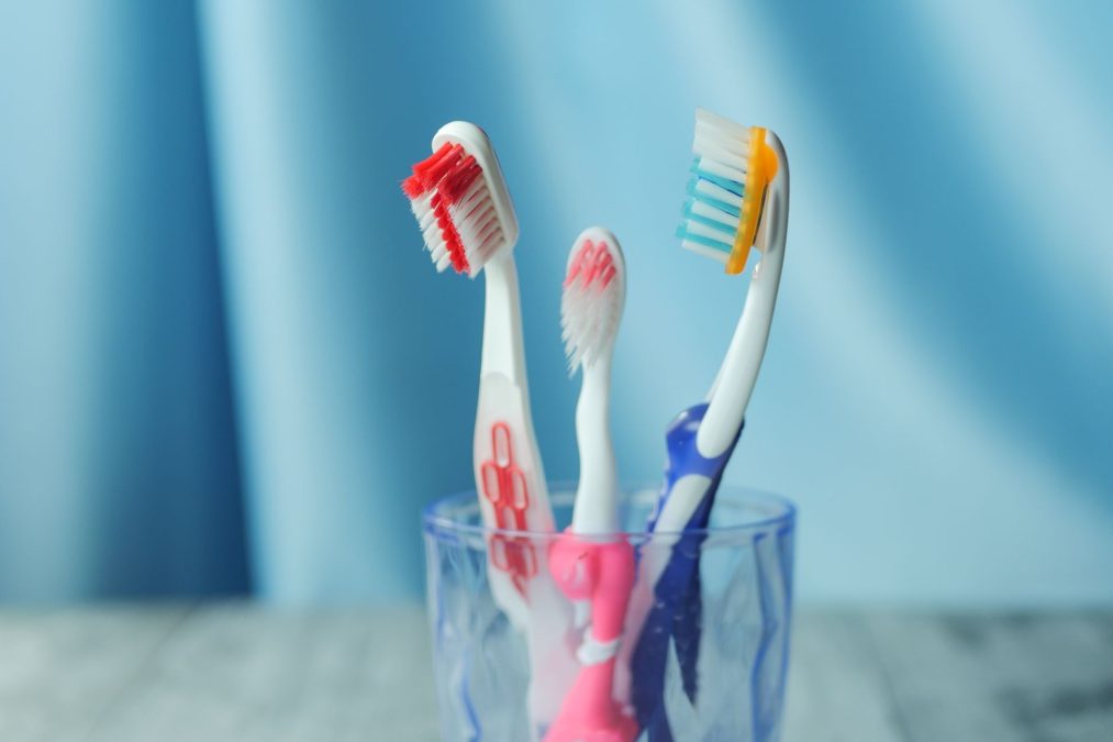 What Are Sonic Toothbrushes and Do They Actually Work? (2026 Guide)